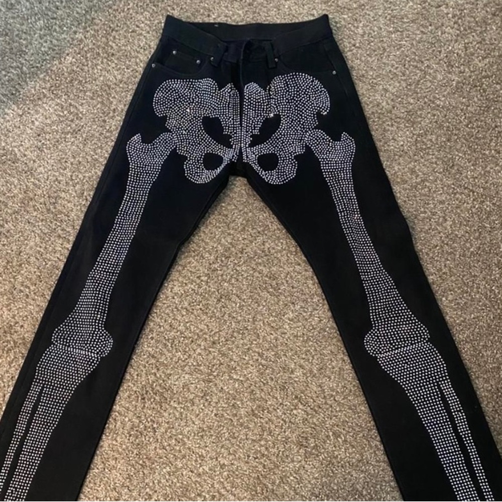 MNML bedazzled skull jeans, size 28.